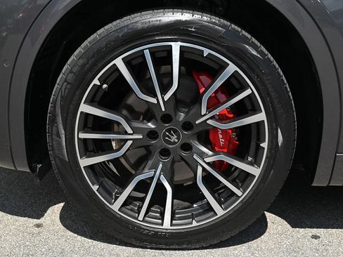 Used 2023 Maserati Grecale GT AWD/4WD image 8