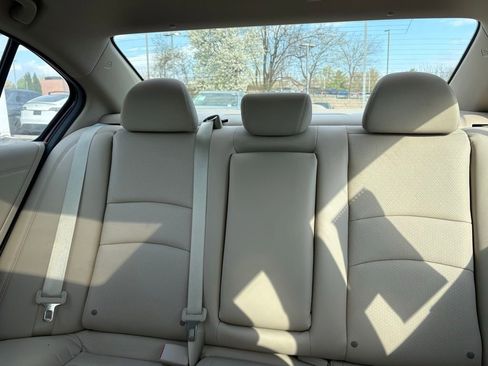 Used 2014 Honda Accord EX-L image 10