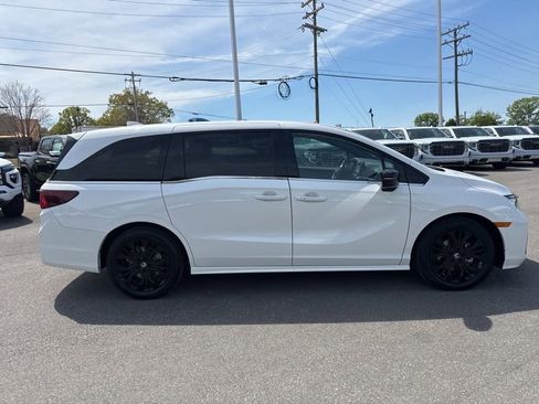 Used 2025 Honda Odyssey Sport-L image 6