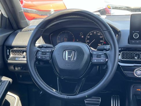 Certified 2025 Honda Civic Sport image 8