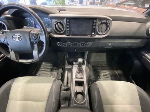 Used 2020 Toyota Tacoma TRD Off-Road image 22