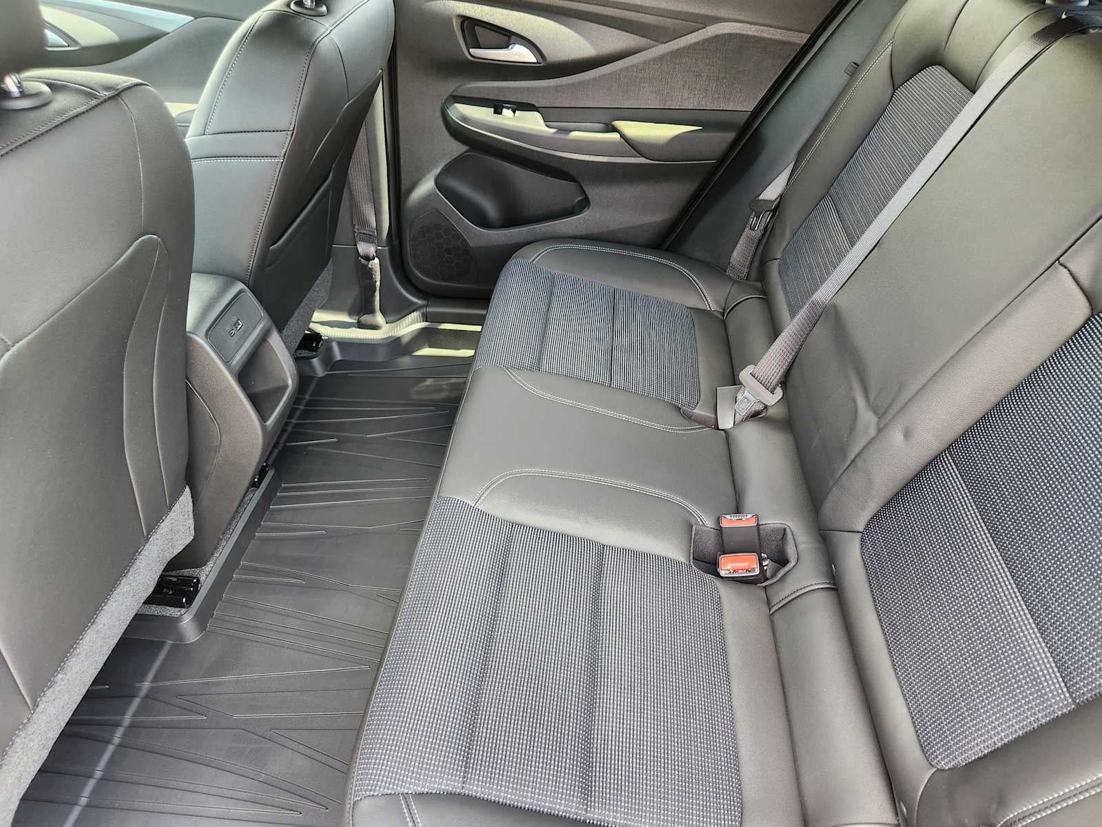 New 2026 Buick Envista Preferred w/ Convenience I Package FWD image 9