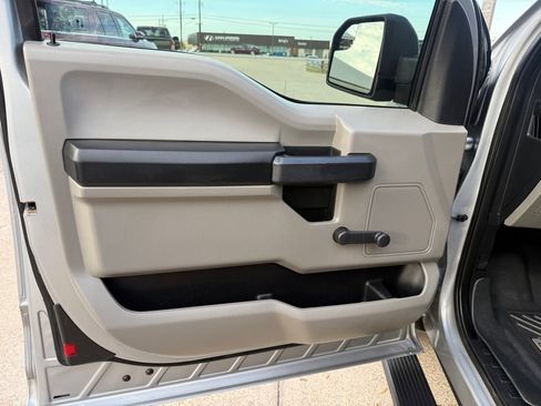 Used 2020 Ford F150 XL w/ Trailer Tow Package image 20