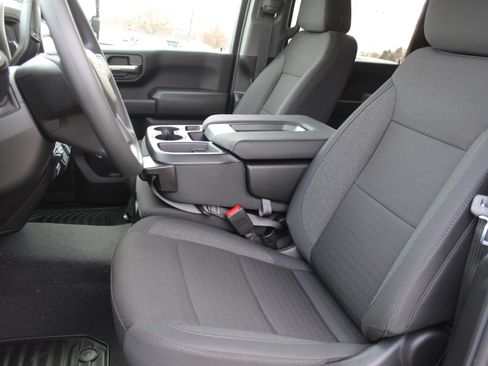 New 2026 Chevrolet Silverado 2500 Custom w/ Custom Value Package image 9