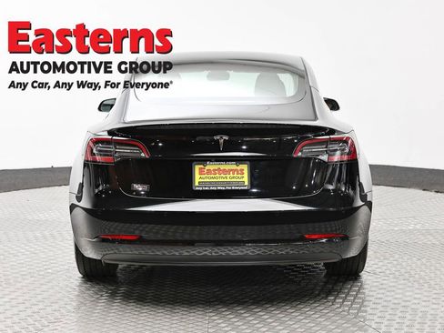 Used 2019 Tesla Model 3 Standard Range Plus image 6