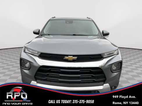 Used 2021 Chevrolet TrailBlazer LT w/ Sun and Liftgate Package AWD/4WD image 8