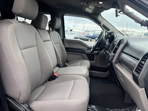 Used 2021 Ford F250 XLT w/ XLT Premium Package AWD/4WD image 35