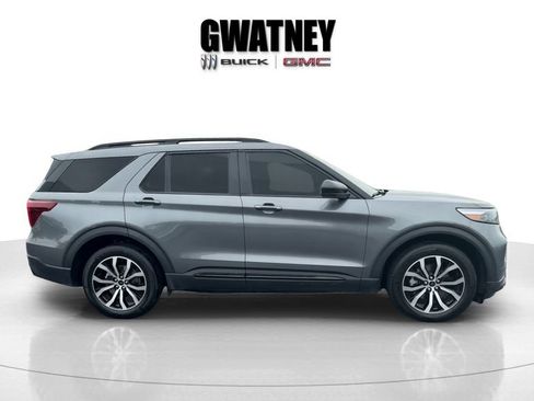 Used 2022 Ford Explorer ST AWD/4WD image 4