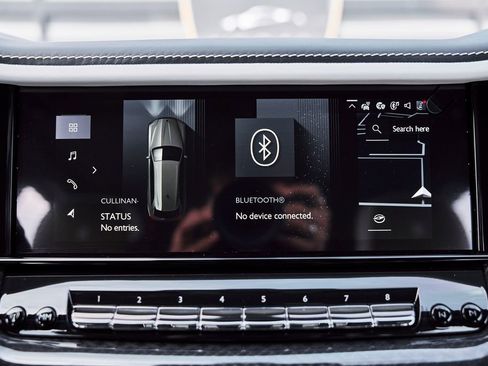 Used 2026 Rolls-Royce Cullinan Black Badge image 83