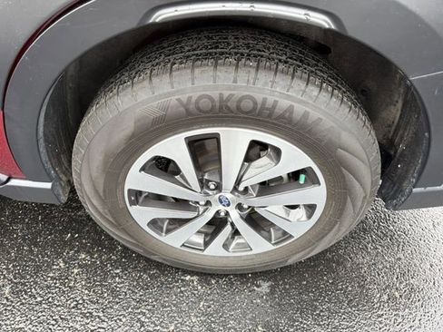 Used 2025 Subaru Outback Premium w/ Popular Package #1A AWD/4WD image 12