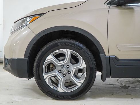 Used 2017 Honda CR-V EX image 16