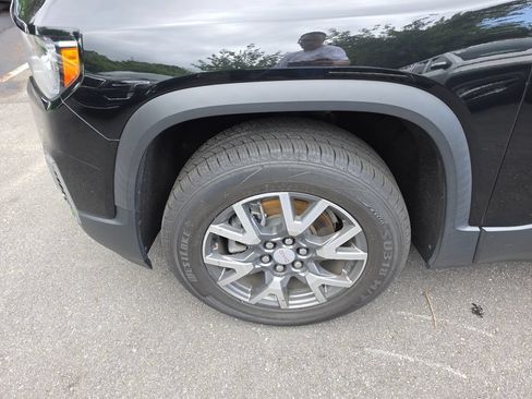 Used 2023 GMC Acadia SLE w/ Driver Convenience Package AWD/4WD image 8