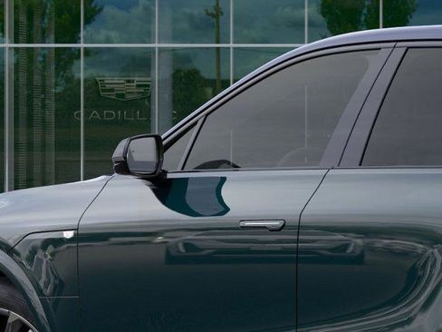 New 2026 Cadillac Lyriq V w/ LPO, Floor Liner Package image 36