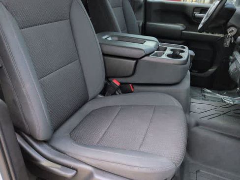 Used 2021 Chevrolet Silverado 2500 Custom w/ Custom Value Package AWD/4WD image 21