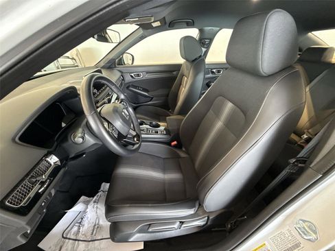 Used 2023 Honda Civic Sport image 13