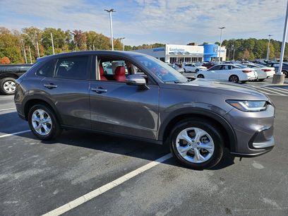 Used 2025 Honda HR-V LX