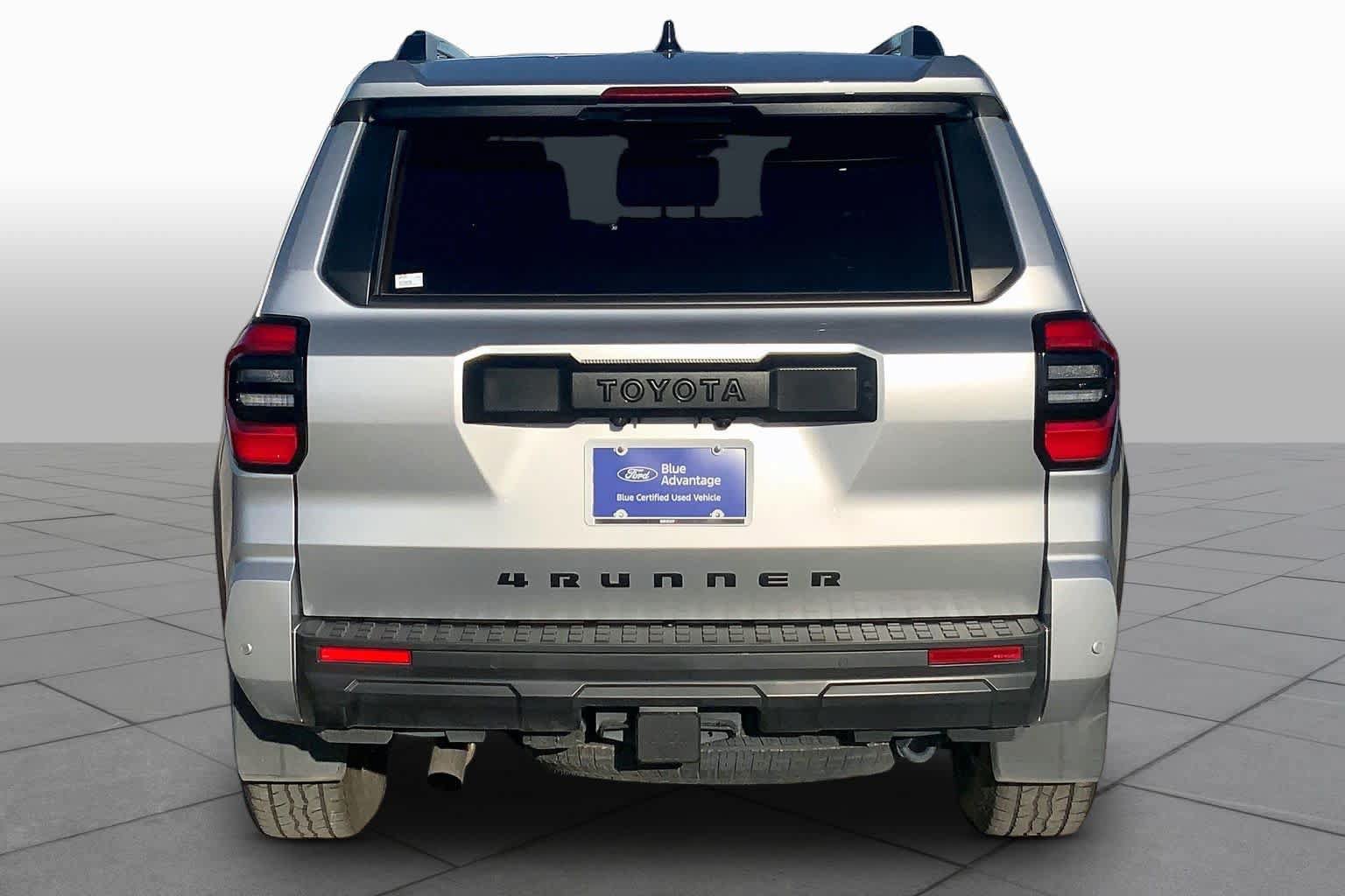 Used 2025 Toyota 4Runner TRD Off-Road Premium w/ Tow Technology Package AWD/4WD image 5