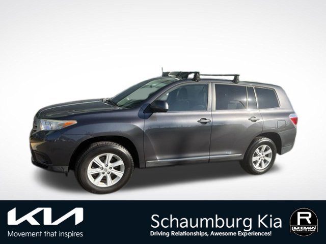 Used 2013 Toyota Highlander FWD w/ Cold Weather Pkg image 3