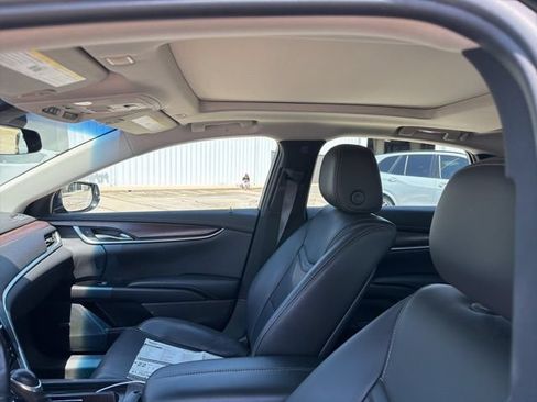 Used 2019 Cadillac XTS Luxury w/ Driver Awareness Package FWD image 10