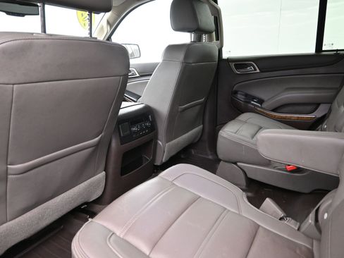 Used 2020 GMC Yukon Denali w/ Open Road Package AWD/4WD image 21