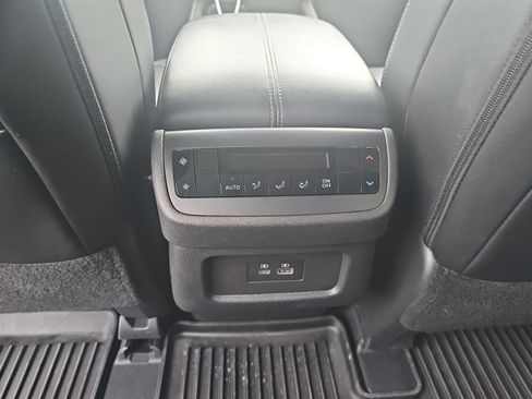 Certified 2023 Nissan Pathfinder SL w/ Lighting Package (N92) image 24