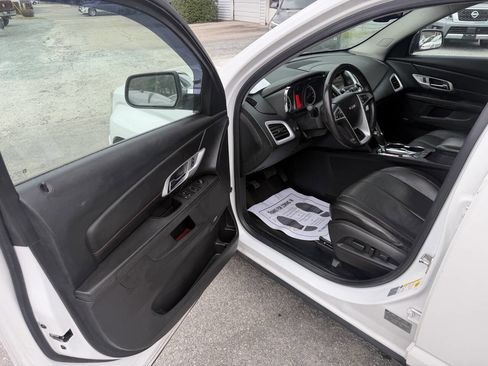 Used 2017 GMC Terrain SLT w/ Open Road Package image 11