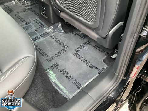 Used 2023 Audi Q4 e-tron Prestige image 51