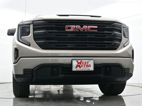 New 2026 GMC Sierra 1500 Pro w/ Graphite Edition image 30