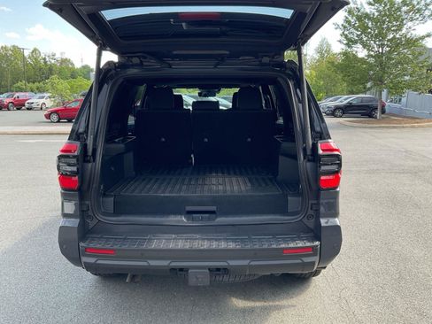 Used 2025 Toyota 4Runner TRD Off-Road Premium w/ Tow Technology Package AWD/4WD image 16