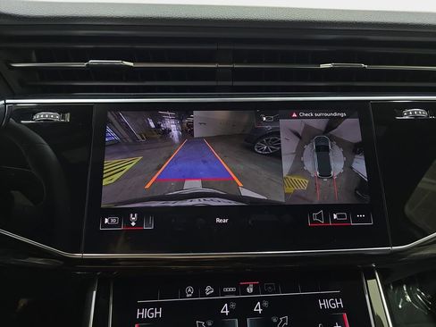 New 2026 Audi Q7 3.0T Premium Plus AWD/4WD image 21