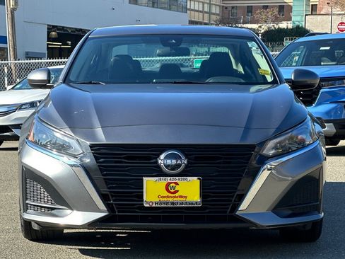 Used 2023 Nissan Altima 2.5 SV image 10