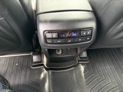 Used 2022 Hyundai Palisade Calligraphy w/ Cargo Package FWD image 18
