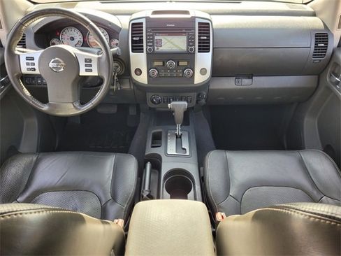 Used 2019 Nissan Frontier PRO-4X w/ Pro-4x Luxury Package image 16