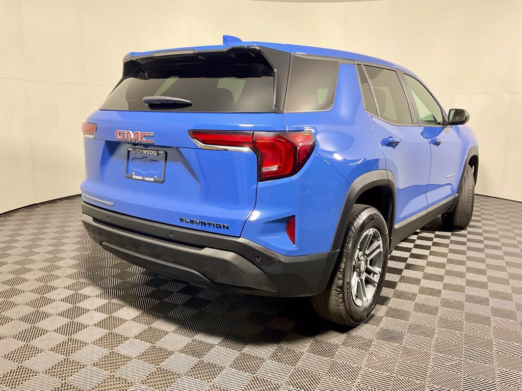 Used 2025 GMC Terrain Elevation AWD/4WD image 17
