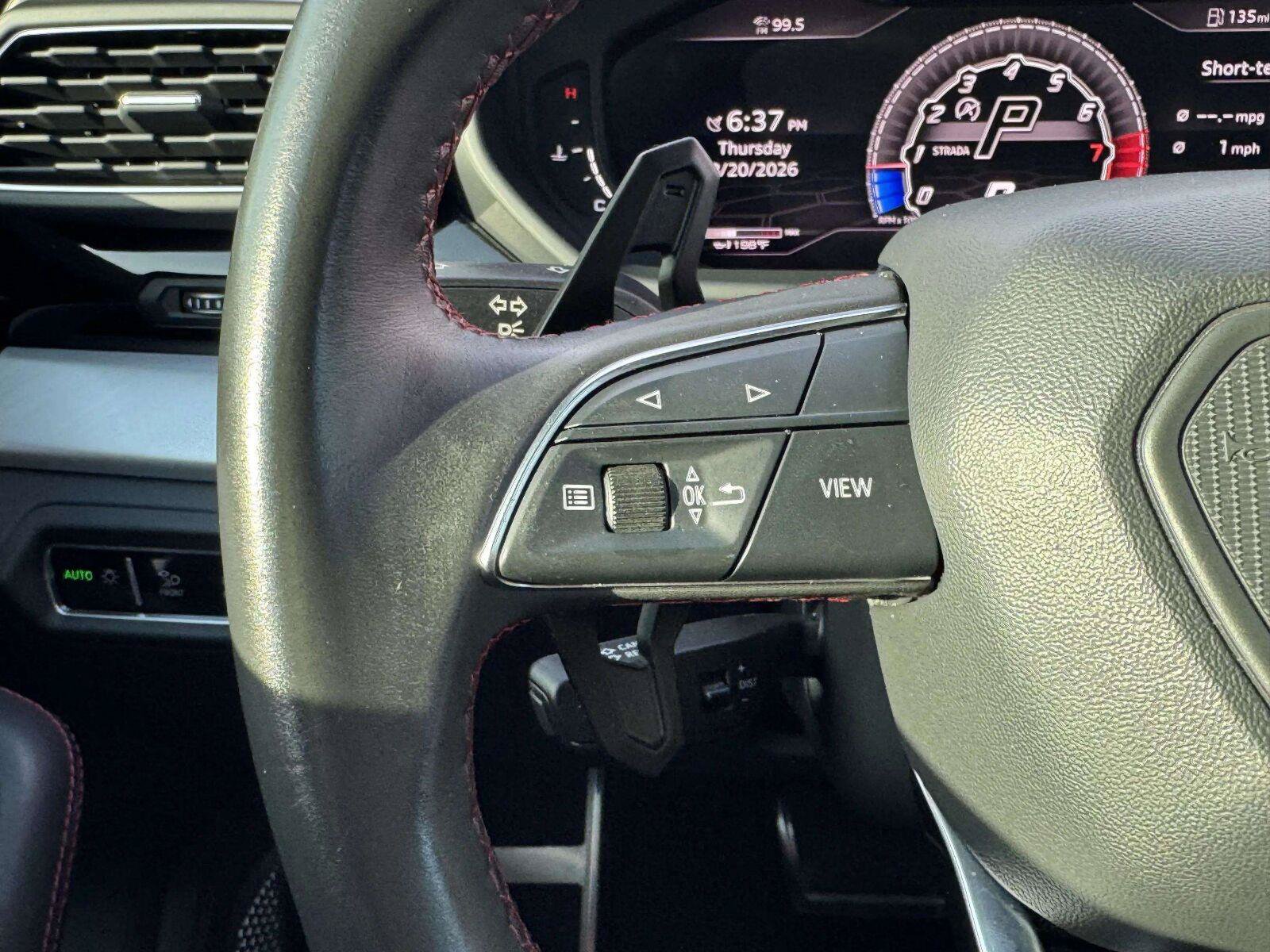 Used 2021 Lamborghini Urus AWD/4WD image 37