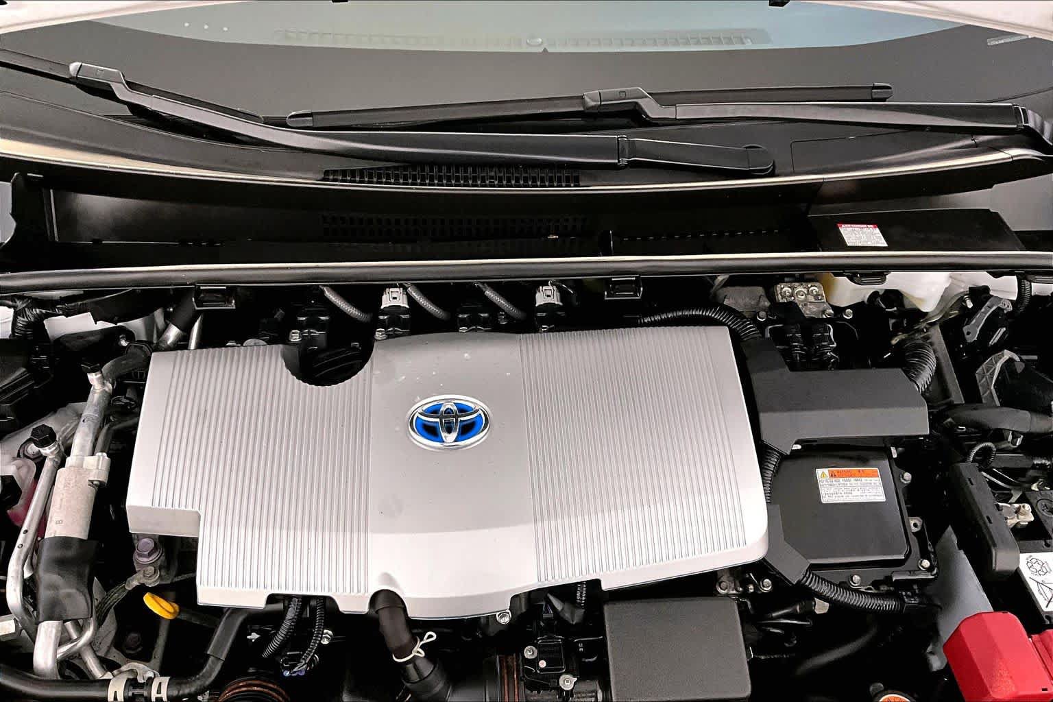 Used 2022 Toyota Prius Prime LE FWD image 30