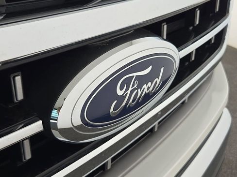 Used 2021 Ford F150 Lariat AWD/4WD image 37
