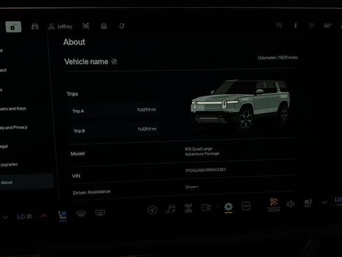 Used 2024 Rivian R1S Adventure AWD/4WD image 56