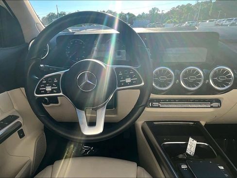 Used 2022 Mercedes-Benz GLA 250 image 6