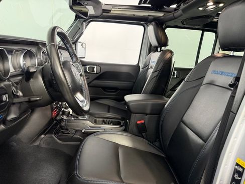 Used 2023 Jeep Wrangler Unlimited Rubicon 4xe w/ Cold Weather Group image 21