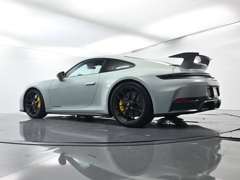 Certified 2025 Porsche 911 Carrera GTS RWD image 44