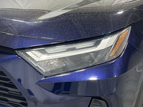 Used 2024 Toyota RAV4 XLE image 28