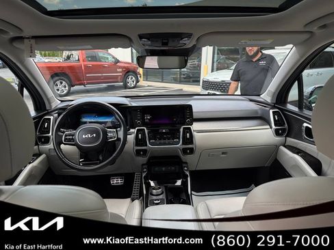 Used 2023 Kia Sorento SX Prestige AWD/4WD image 22