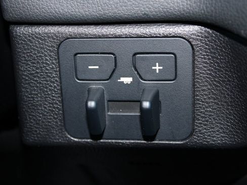 Used 2025 Toyota Sequoia SR5 image 45