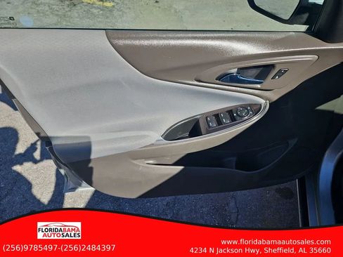 Used 2018 Chevrolet Malibu LT w/ Sport Package image 11