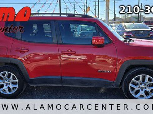 Used 2015 Jeep Renegade Latitude image 6