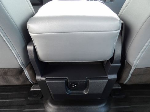 Used 2021 Ford F150 XL w/ Equipment Group 101A High RWD image 34