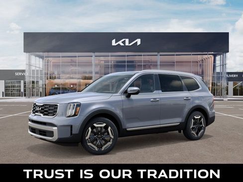 New 2025 Kia Telluride S image 3