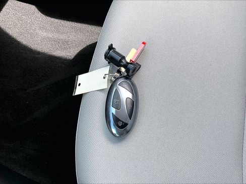 Certified 2025 Hyundai Tucson SE FWD image 14