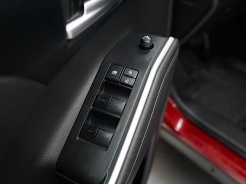 Used 2023 Toyota Highlander XSE AWD/4WD image 11